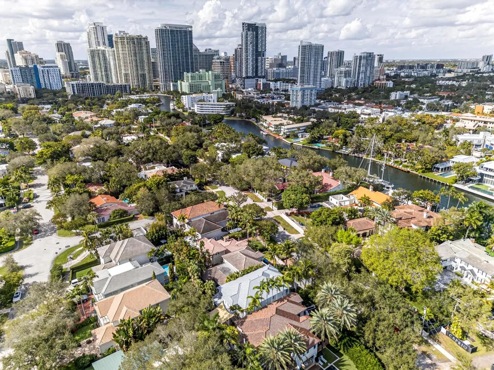 1118 RIO VISTA BOULEVARD Fort Lauderdale, FL 33301