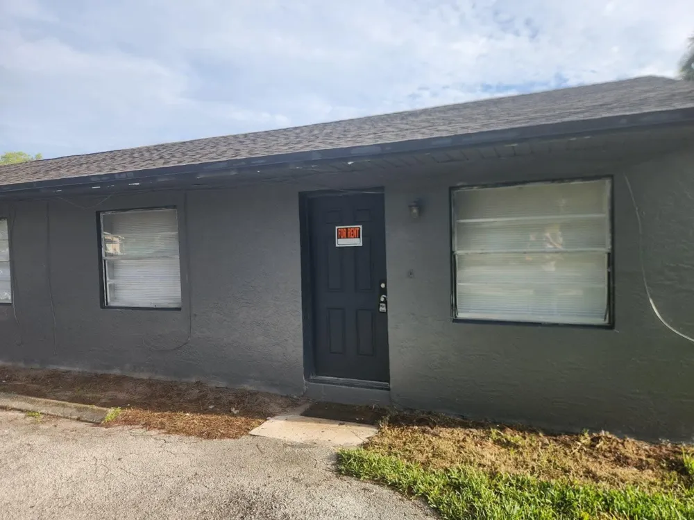 5006 Sanibel Avenue Fort Pierce, FL 34951