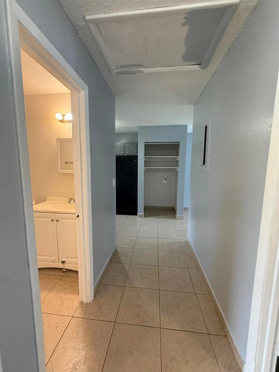 5006 Sanibel Avenue Fort Pierce, FL 34951