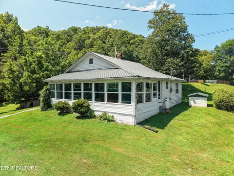 3000 Upper Caney Valley Rd