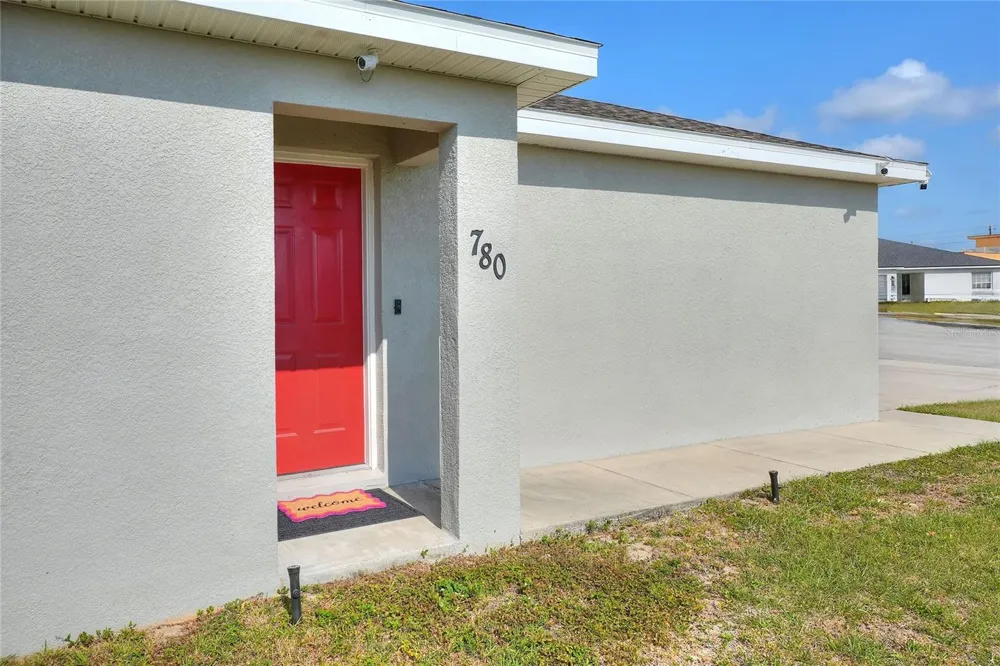 780 OVERLOOK GROVE DRIVE Winter Haven, FL 33884