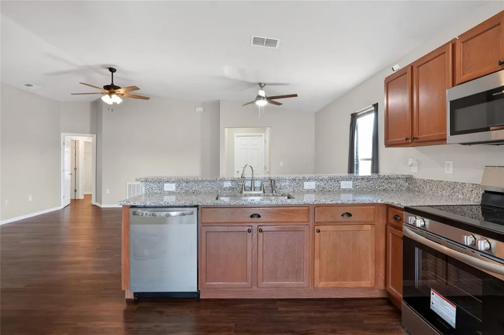 780 OVERLOOK GROVE DRIVE Winter Haven, FL 33884
