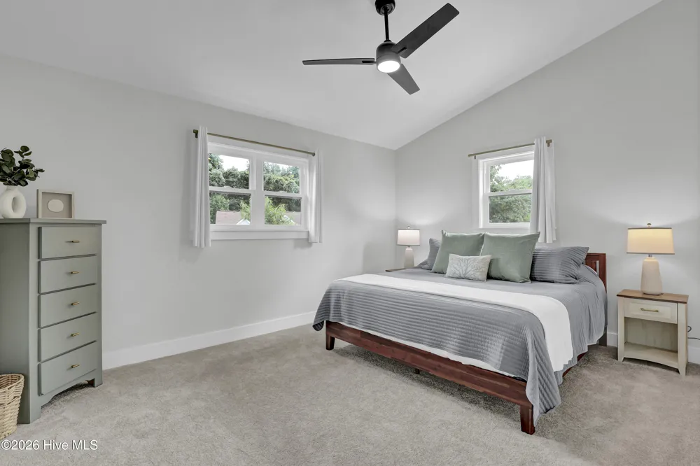 237 Riverside Drive Sneads Ferry, NC 28460