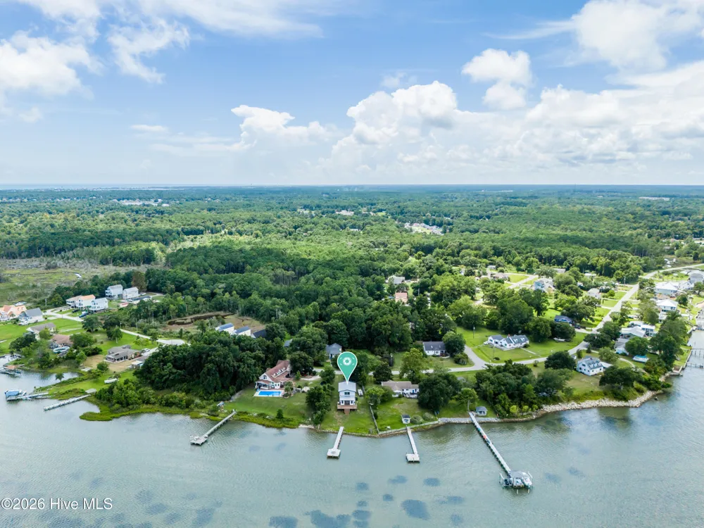 237 Riverside Drive Sneads Ferry, NC 28460