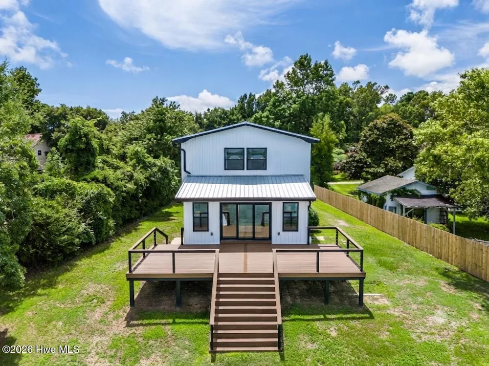 237 Riverside Drive Sneads Ferry, NC 28460