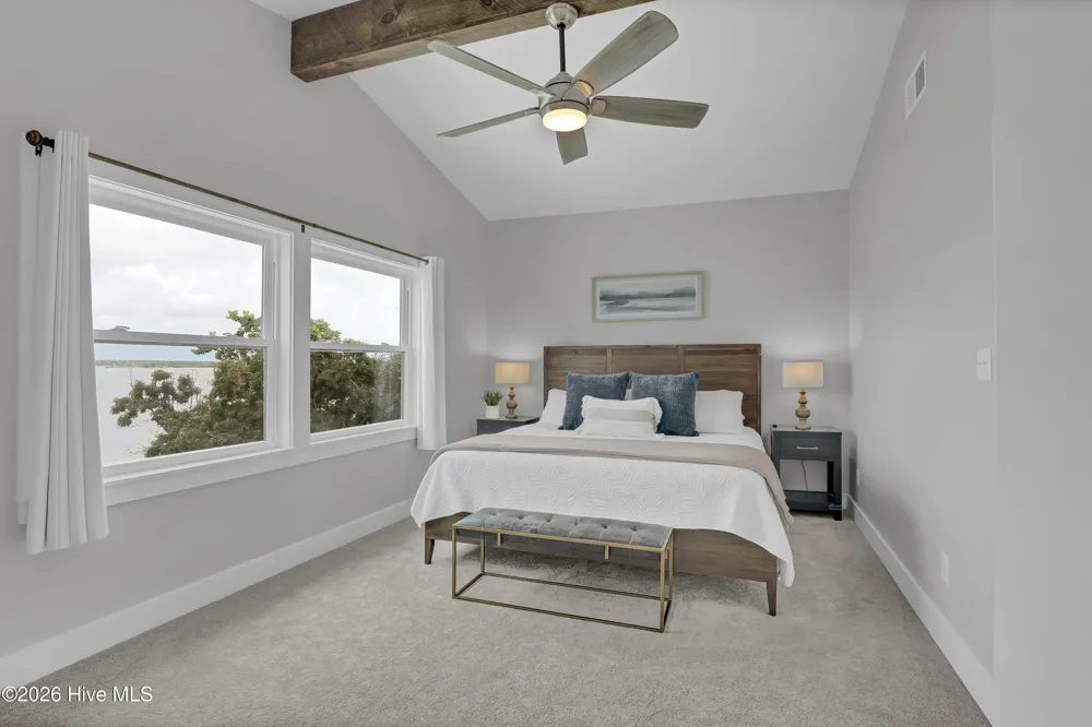237 Riverside Drive Sneads Ferry, NC 28460