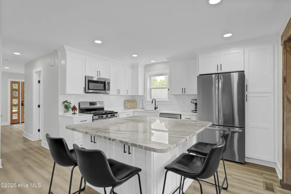 237 Riverside Drive Sneads Ferry, NC 28460