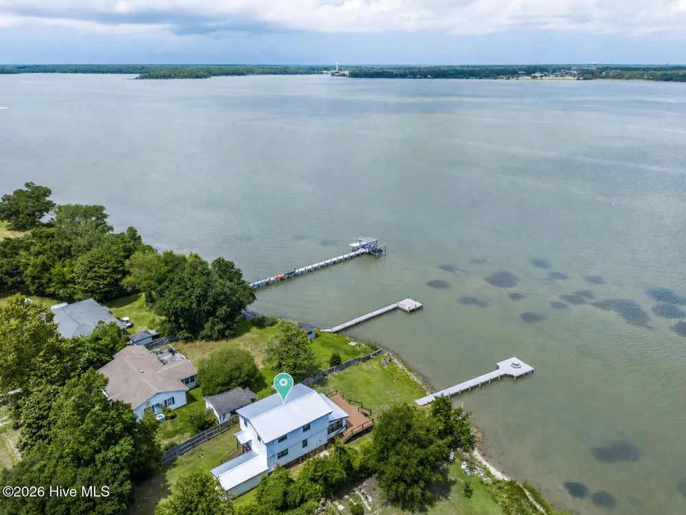 237 Riverside Drive Sneads Ferry, NC 28460