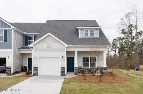 1575 Grey Cliff