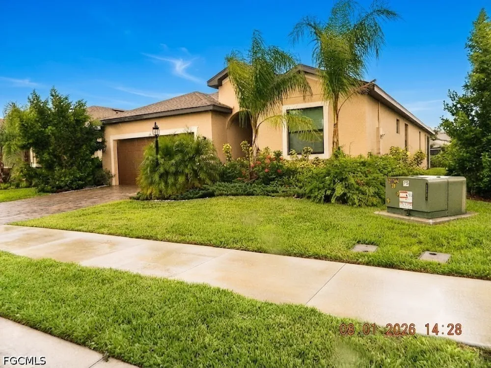 Menores Way Fort Myers, FL 33905