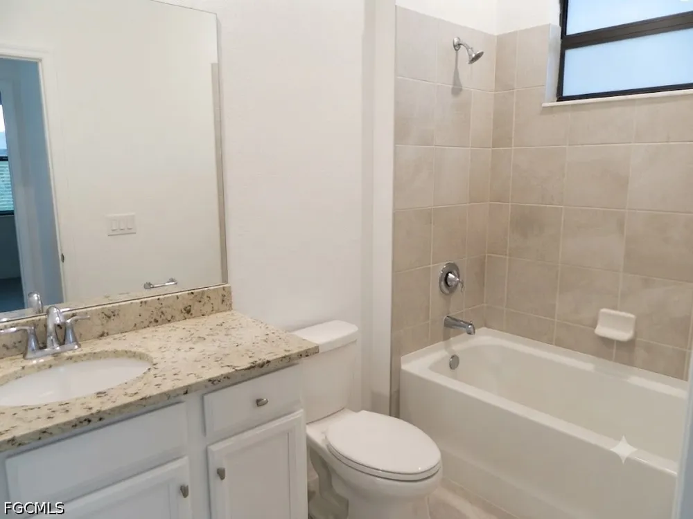 Menores Way Fort Myers, FL 33905