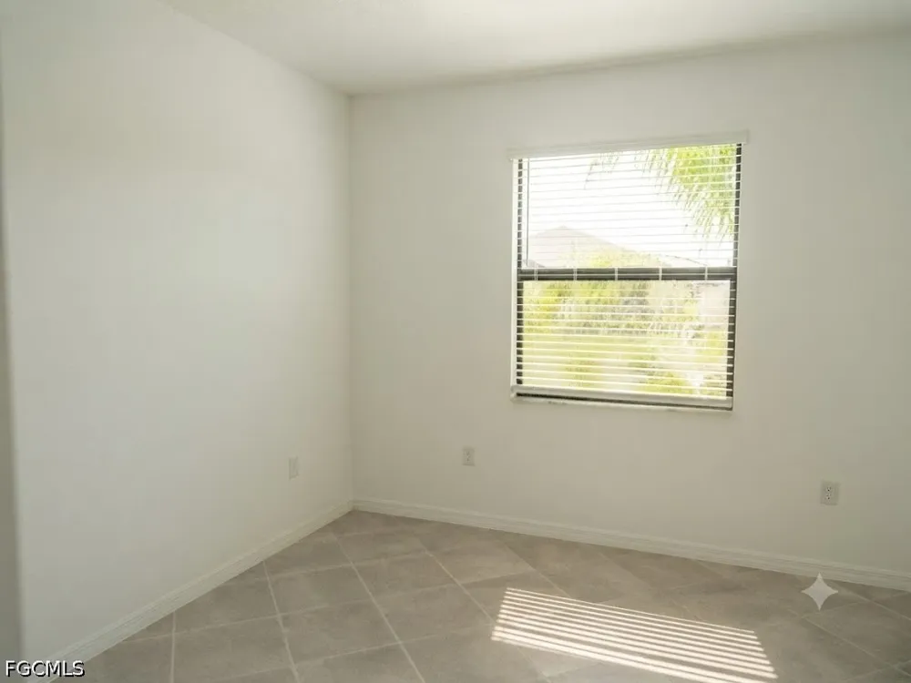 Menores Way Fort Myers, FL 33905
