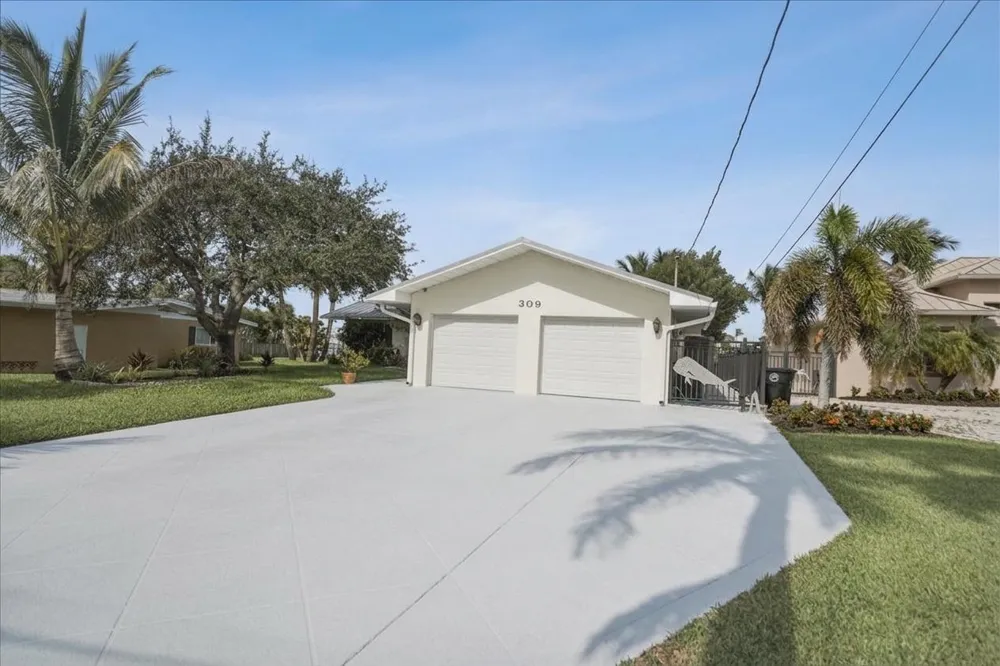 309 FERNANDINA STREET Hutchinson Island, FL 34949