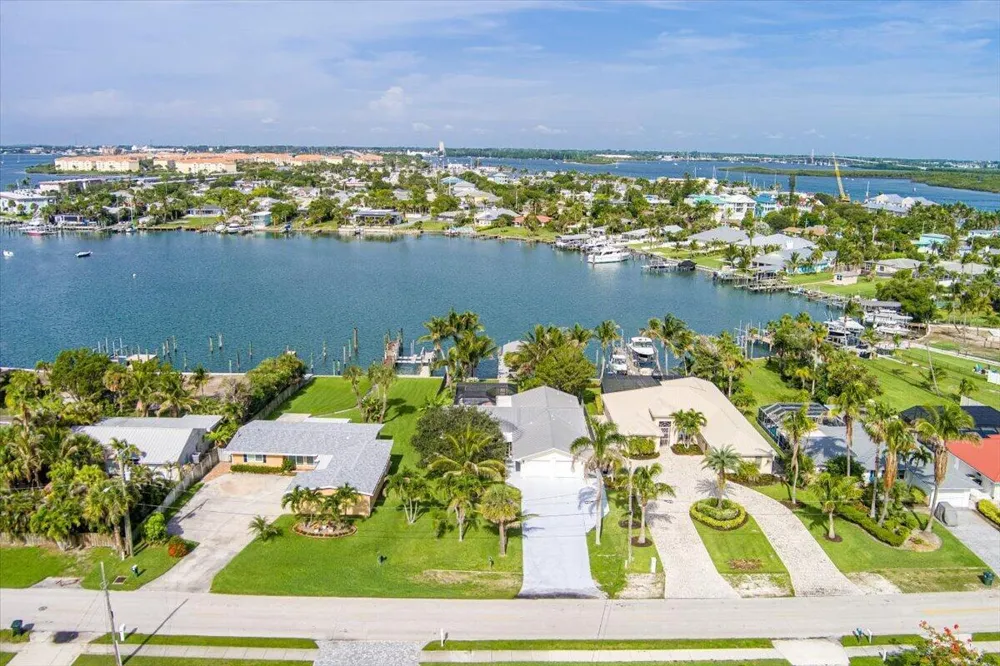 309 FERNANDINA STREET Hutchinson Island, FL 34949