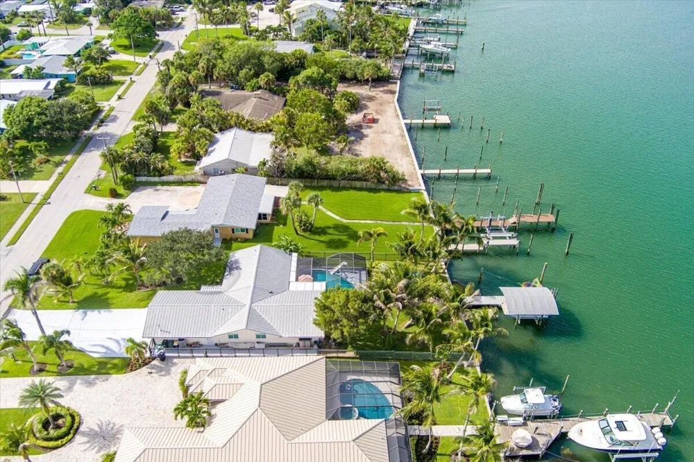 309 FERNANDINA STREET Hutchinson Island, FL 34949
