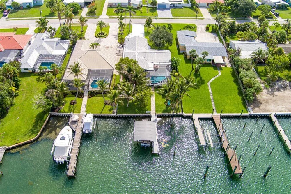 309 FERNANDINA STREET Hutchinson Island, FL 34949