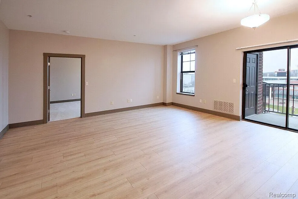500 E Michigan Avenue #401 Lansing City, MI 48912