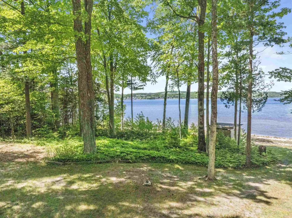 737 S Stony Point Road Suttons Bay Township, MI 49682