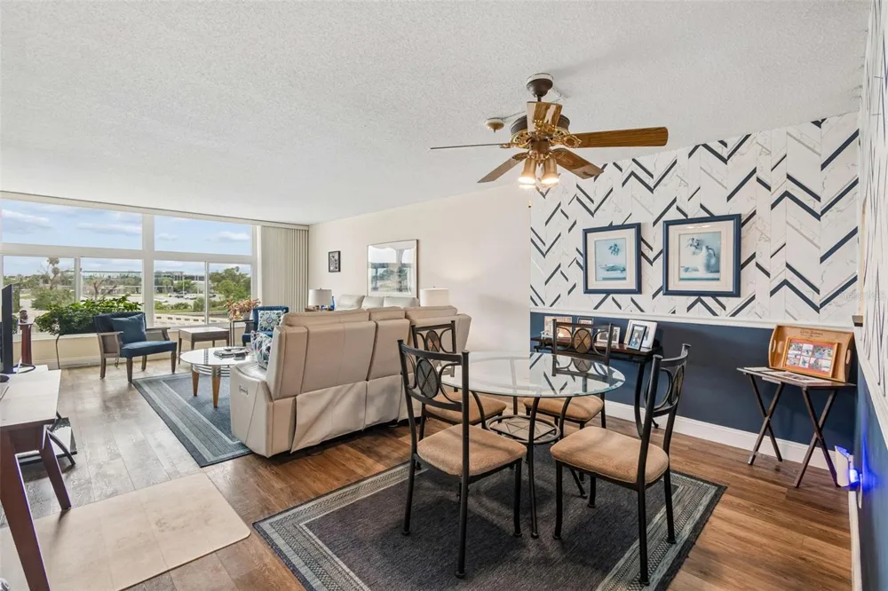 7465 BAY ISLAND DRIVE S #313 South Pasadena, FL 33707