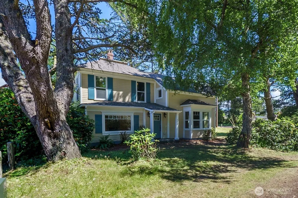 26706 Park Avenue Ocean Park, WA 98640