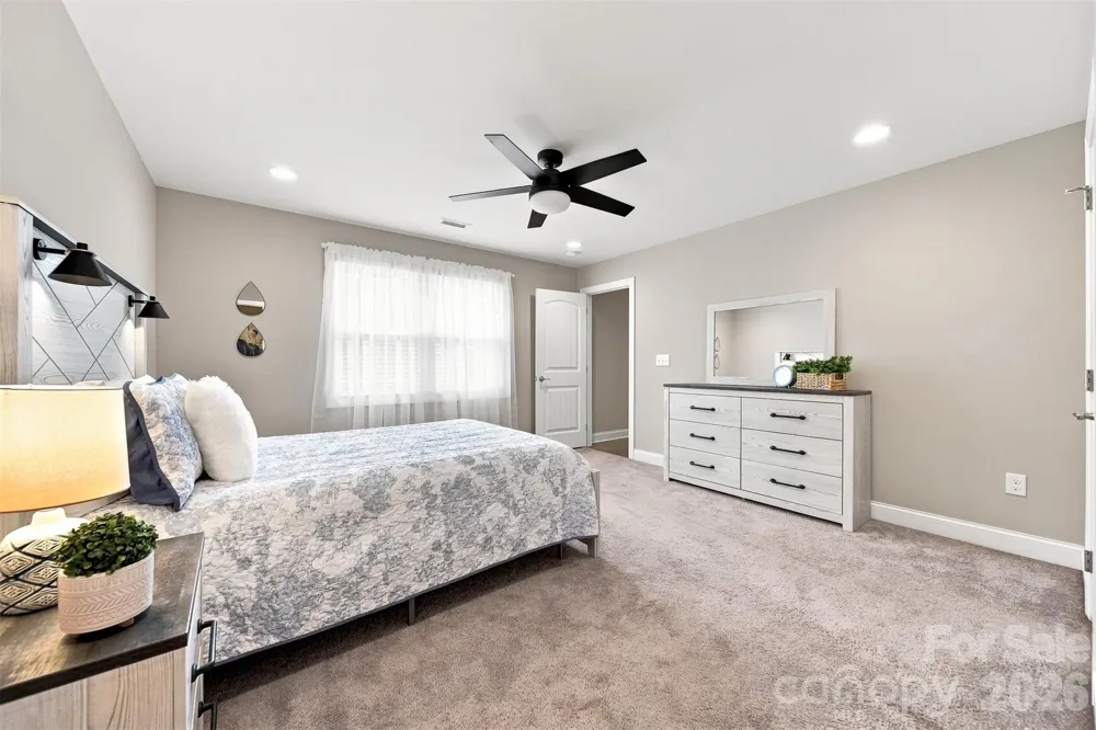 5810 Dwayne Starnes Drive Hickory, NC 28602