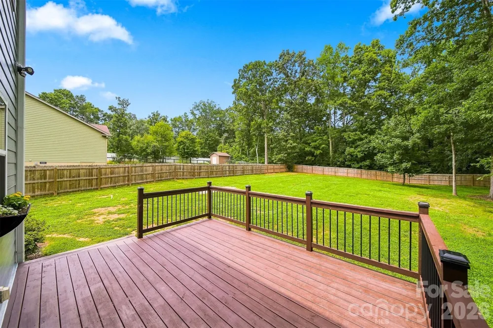 5810 Dwayne Starnes Drive Hickory, NC 28602