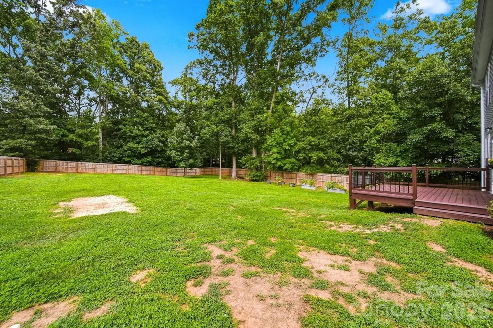5810 Dwayne Starnes Drive Hickory, NC 28602
