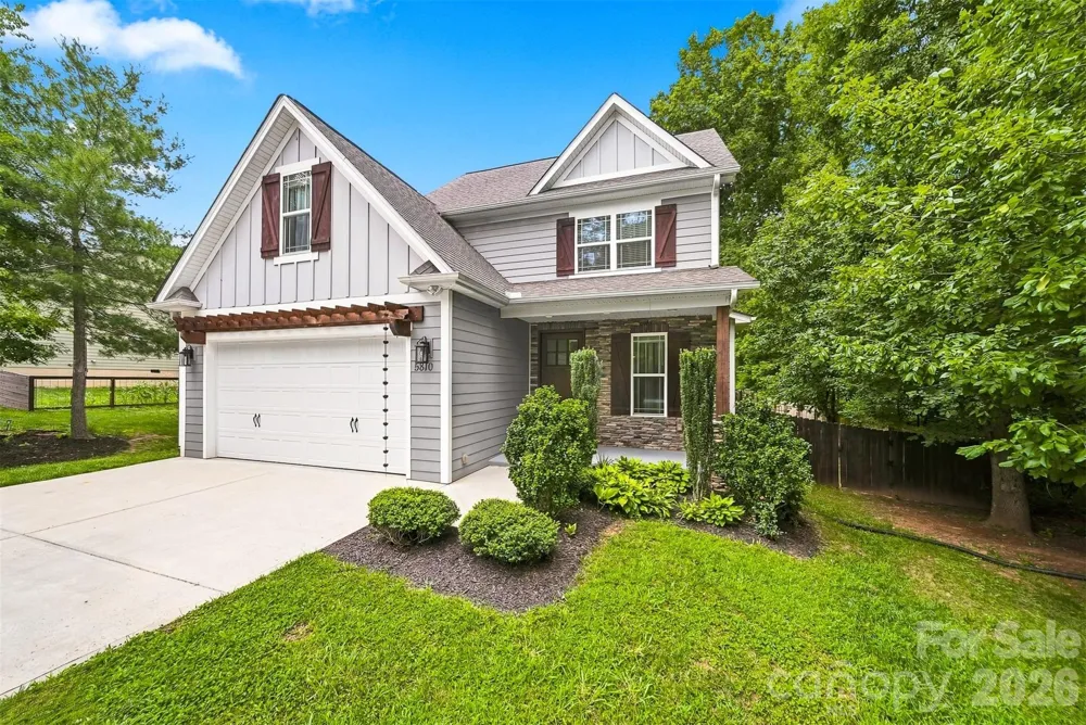 5810 Dwayne Starnes Drive Hickory, NC 28602
