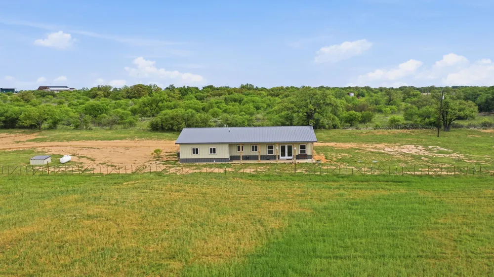 8315 CR 403 Cisco, TX 76437