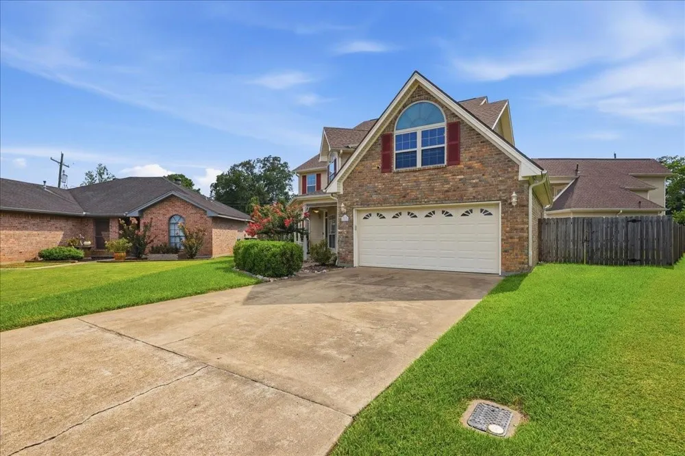 1515 26th Street Nederland, TX 77627