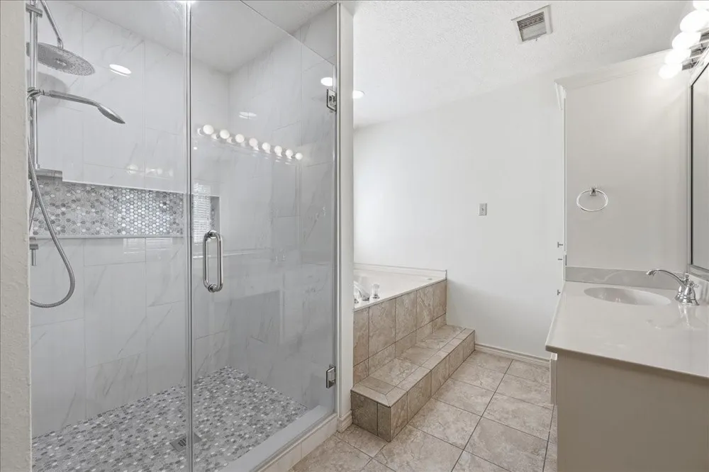 1515 26th Street Nederland, TX 77627