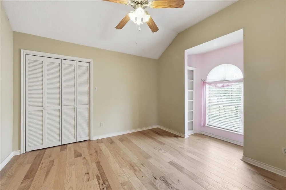 1515 26th Street Nederland, TX 77627