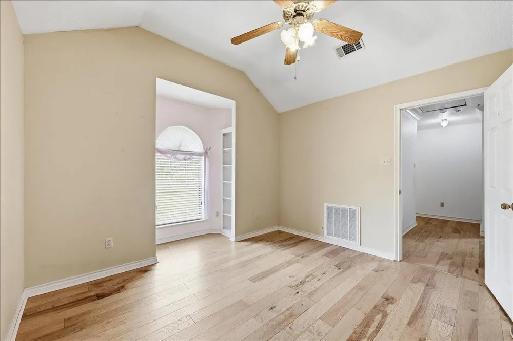 1515 26th Street Nederland, TX 77627