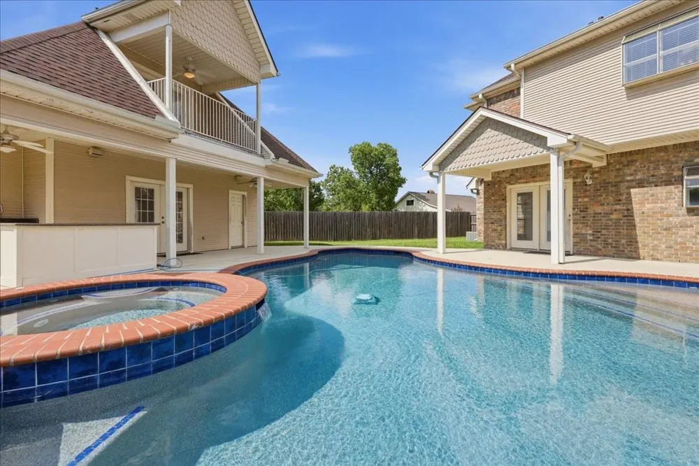 1515 26th Street Nederland, TX 77627