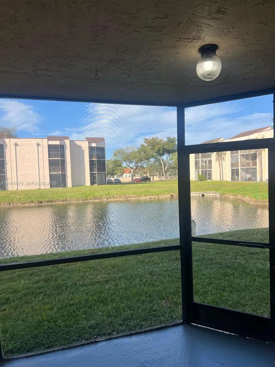 3399 Foxcroft Rd #114 Miramar, FL 33025