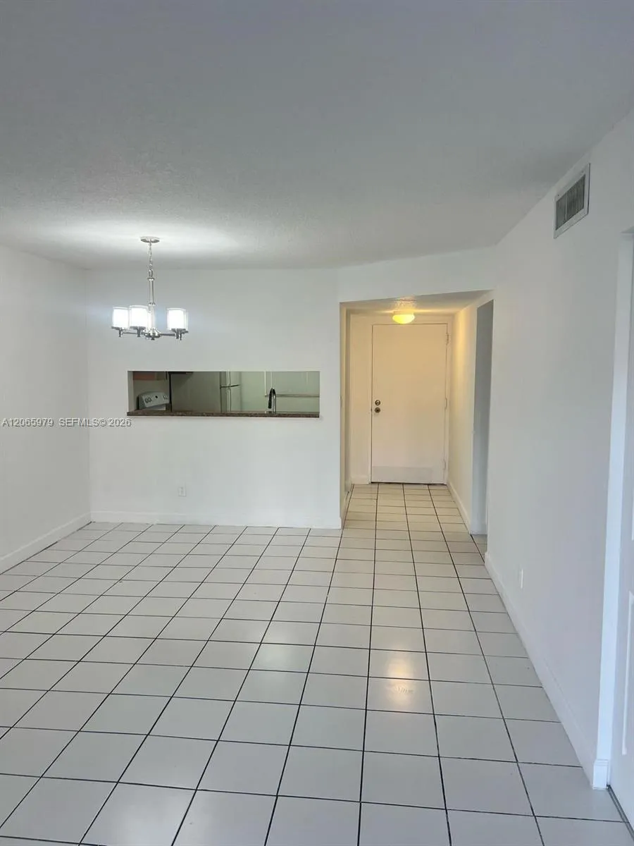 3399 Foxcroft Rd #114 Miramar, FL 33025