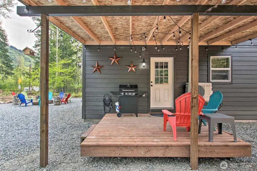 108 Osborn Road Ashford, WA 98304