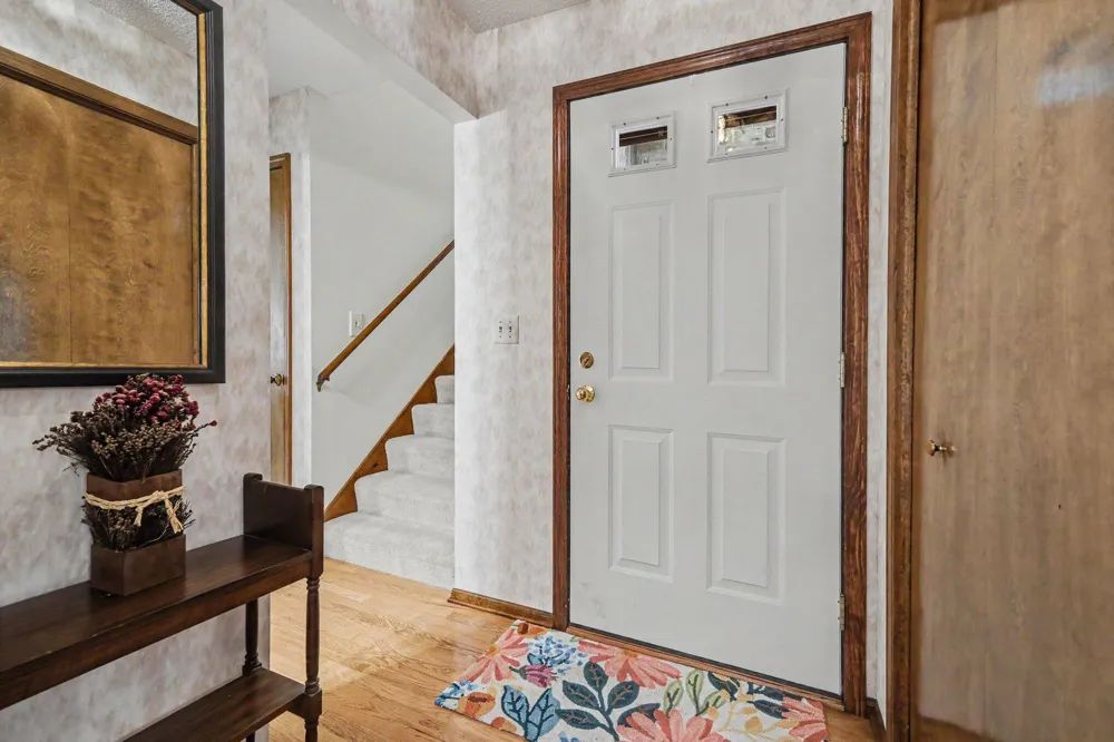 2579 Chatham Woods Drive SE Cascade Charter Township, MI 49546