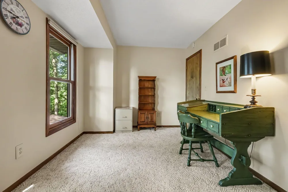 2579 Chatham Woods Drive SE Cascade Charter Township, MI 49546