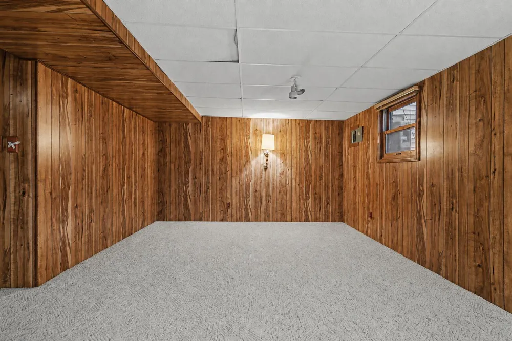 2579 Chatham Woods Drive SE Cascade Charter Township, MI 49546
