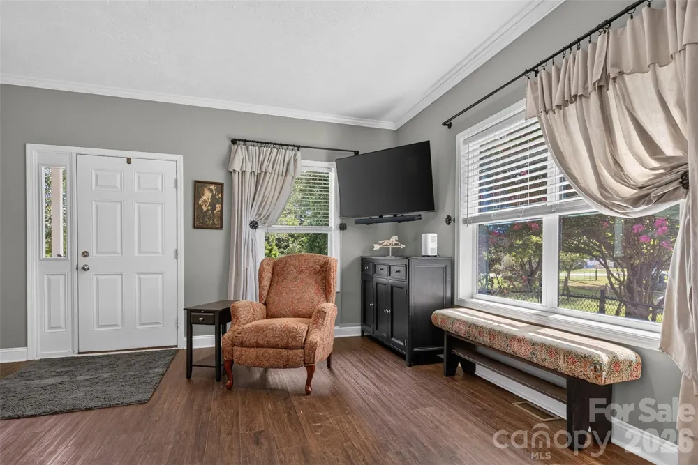 1568 John Smith Road Columbus, NC 28722