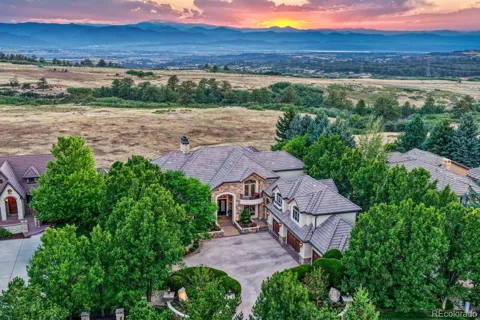5684 Amber Ridge Drive