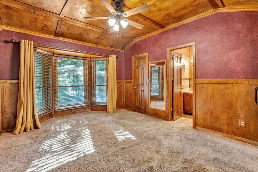 306 Woodlawn Drive Keene, TX 76059