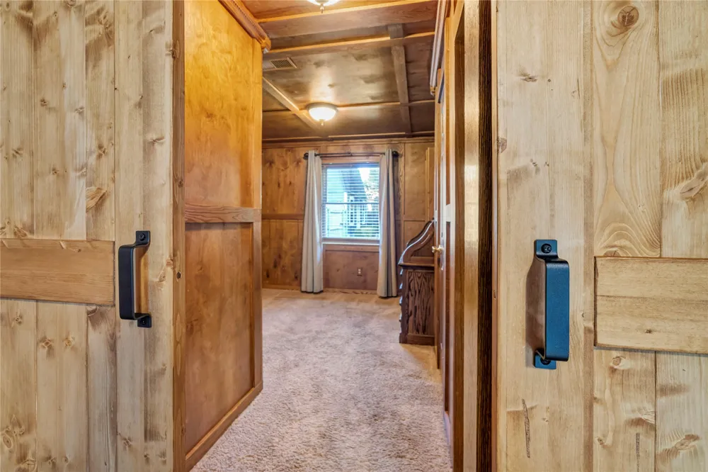 306 Woodlawn Drive Keene, TX 76059