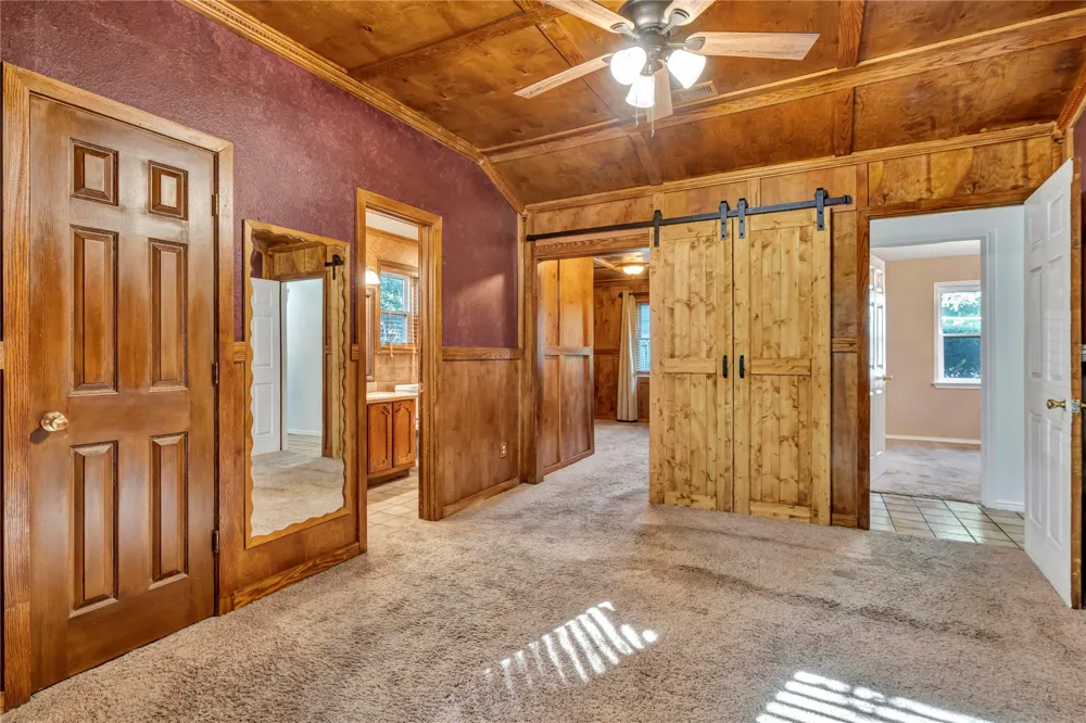 306 Woodlawn Drive Keene, TX 76059