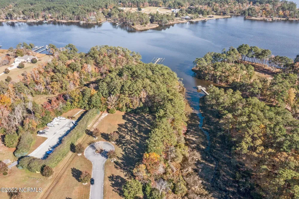 178 Carolina Way Arapahoe, NC 28510