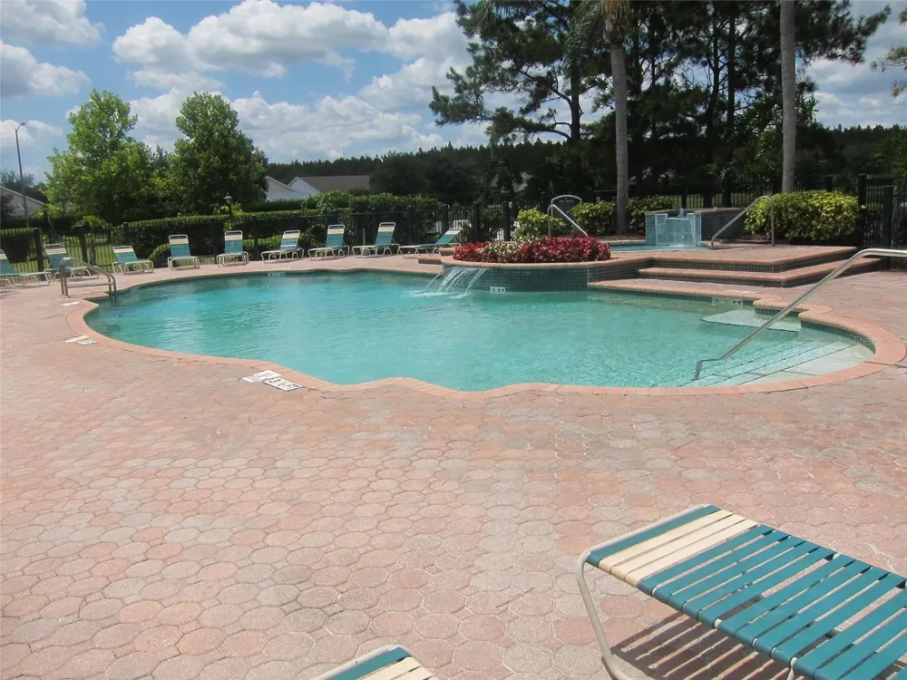 18107 PEREGRINES PERCH PLACE #6310 Lutz, FL 33558