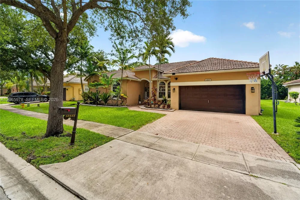 12617 NW 23rd St Pembroke Pines, FL 33028