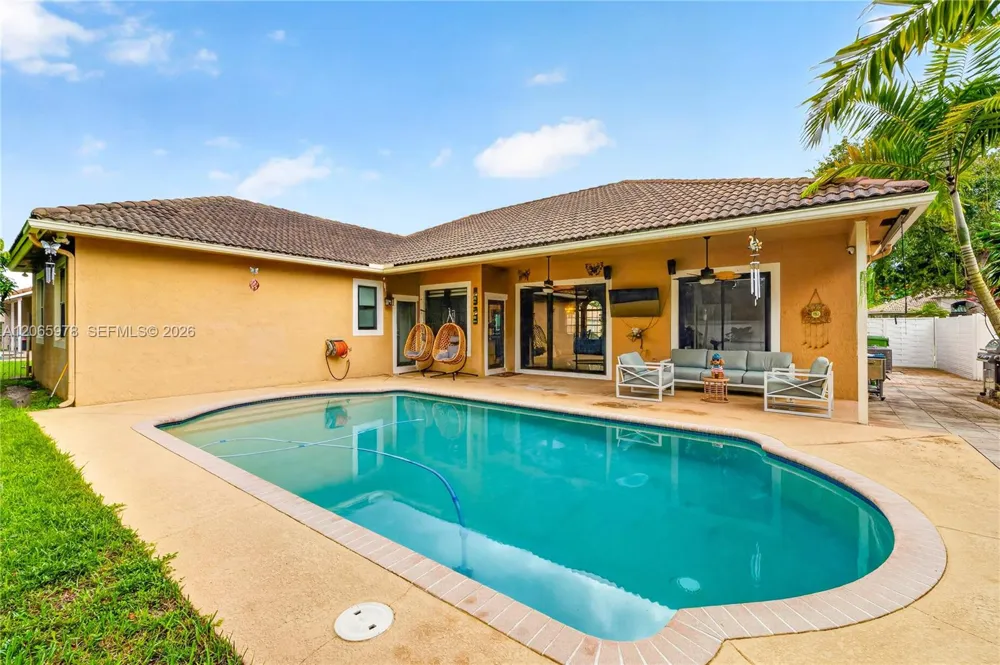 12617 NW 23rd St Pembroke Pines, FL 33028