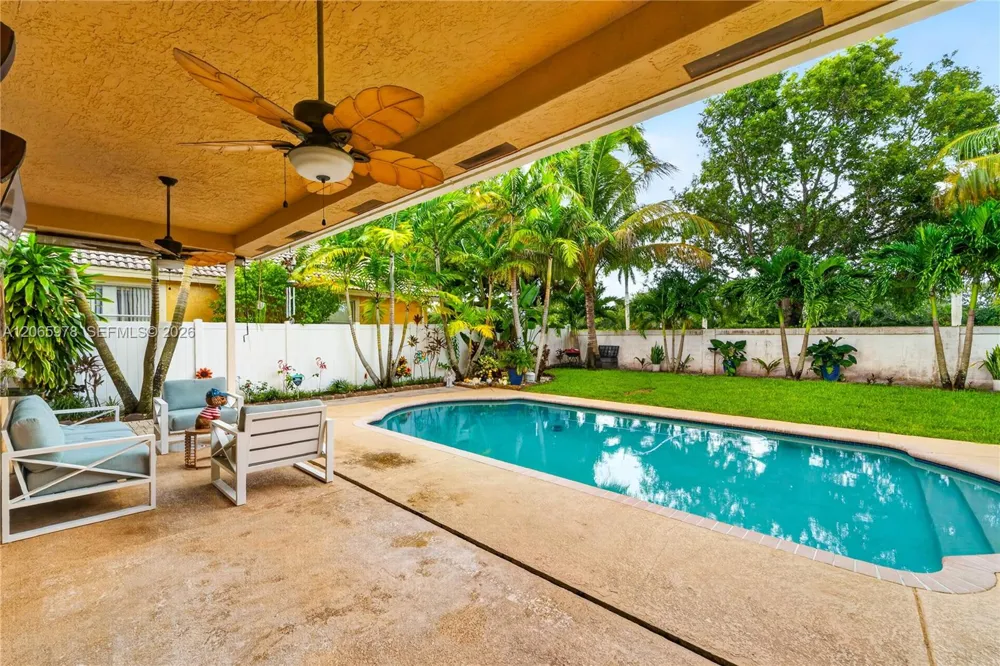 12617 NW 23rd St Pembroke Pines, FL 33028